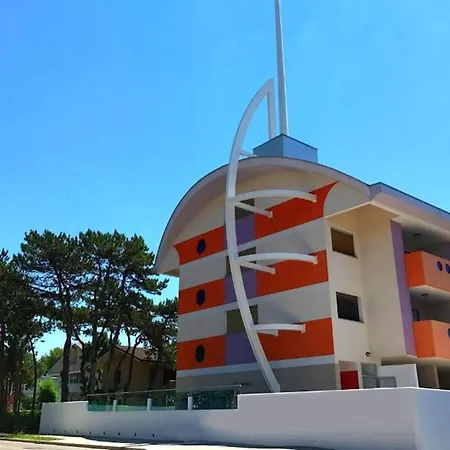 Comfort And Relax By The Pool-beahost Apartament