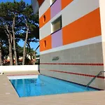 Comfort And Relax By The Pool-beahost Διαμέρισμα