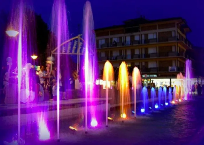 Comfort And Relax By The Pool-beahost