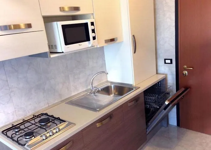 Comfort And Relax By The Pool-beahost *